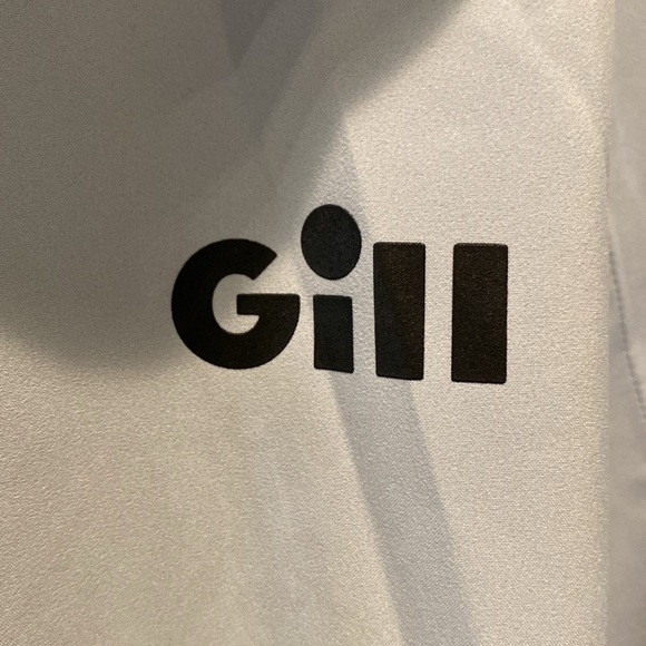 Gill Ladies Light Weight Hooded Full Zip Sailing Jacket.  Silver Grey.  XL. NWOT - Picture 4 of 9
